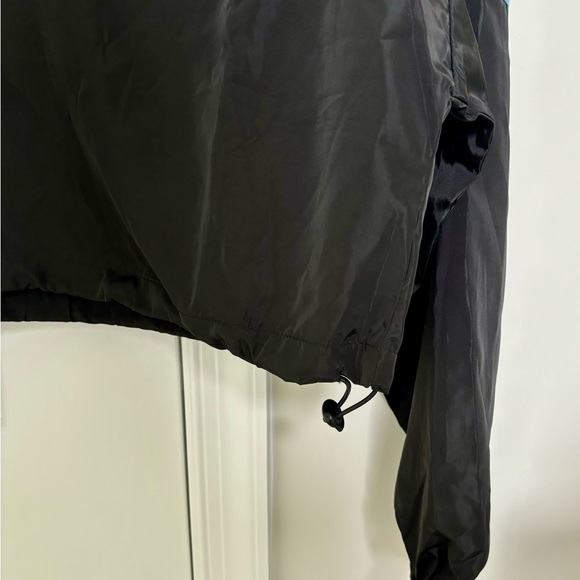 Colorblock Quarterzip Small - Picture 3 of 3